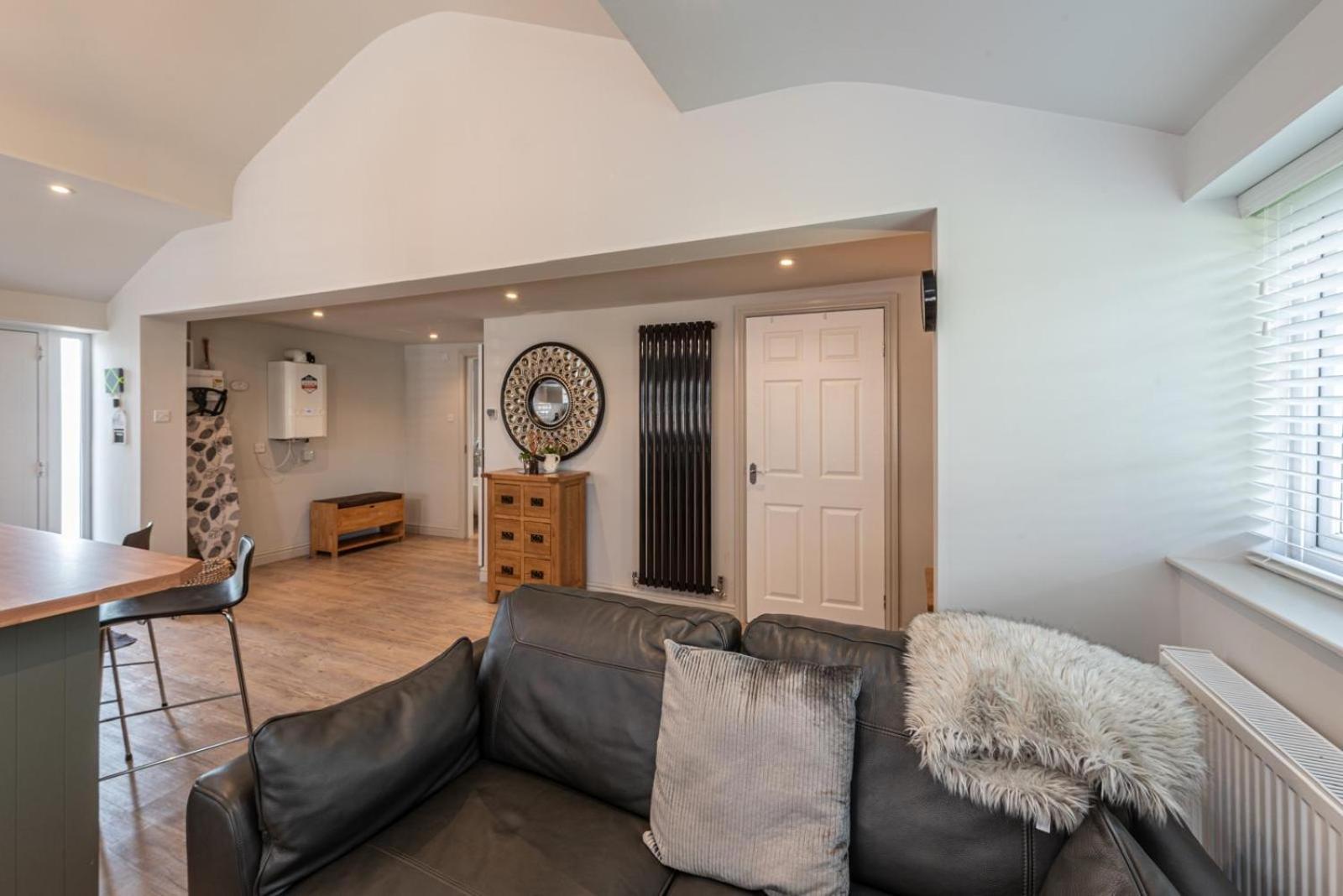 Quiet Self Contained Cottage Near Delamere Forest Cuddington  Esterno foto